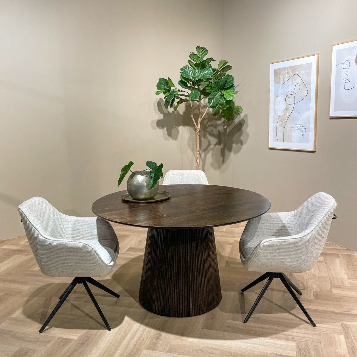Eettafel Salvator Rond | Walnoot