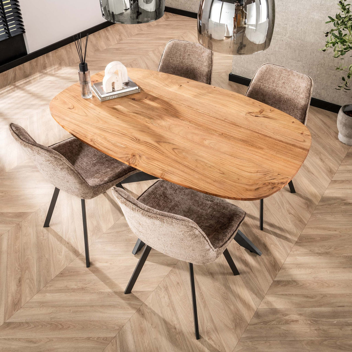 Eettafel Arhus Ovaal | Massief acacia
