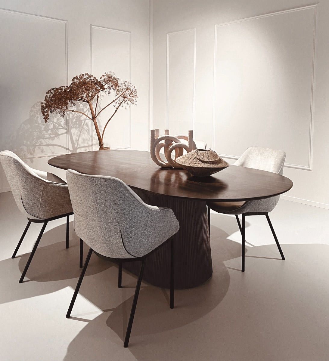 Eettafel Salvator Ovaal | Walnoot