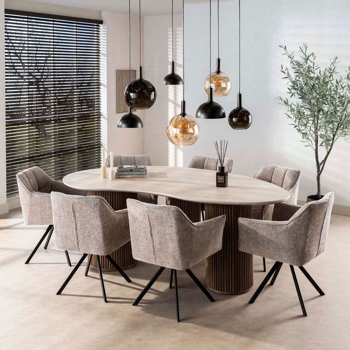 Eettafel Romano Niervormig | 3D keramiek travertin