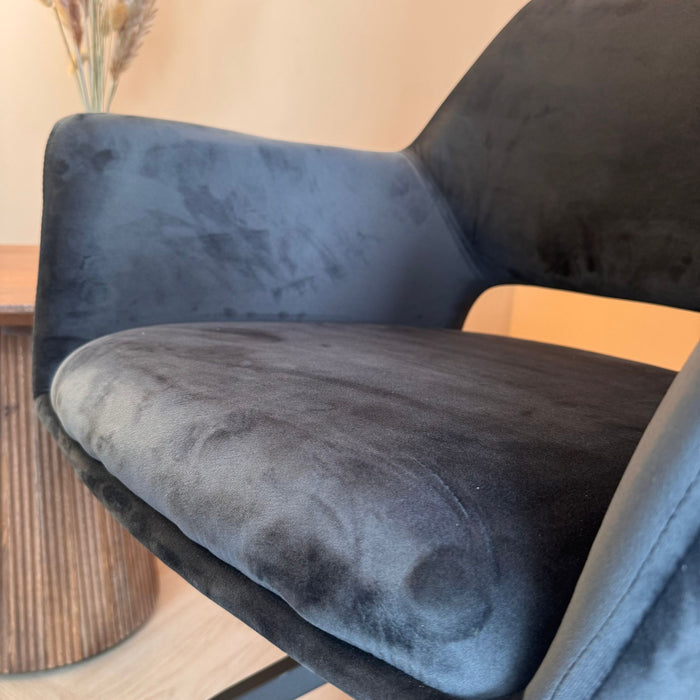 Eetkamerstoel Tess – Velvet Antraciet