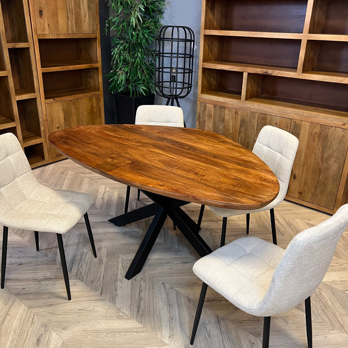 Eettafel Carlos | Organic Swiss Edge