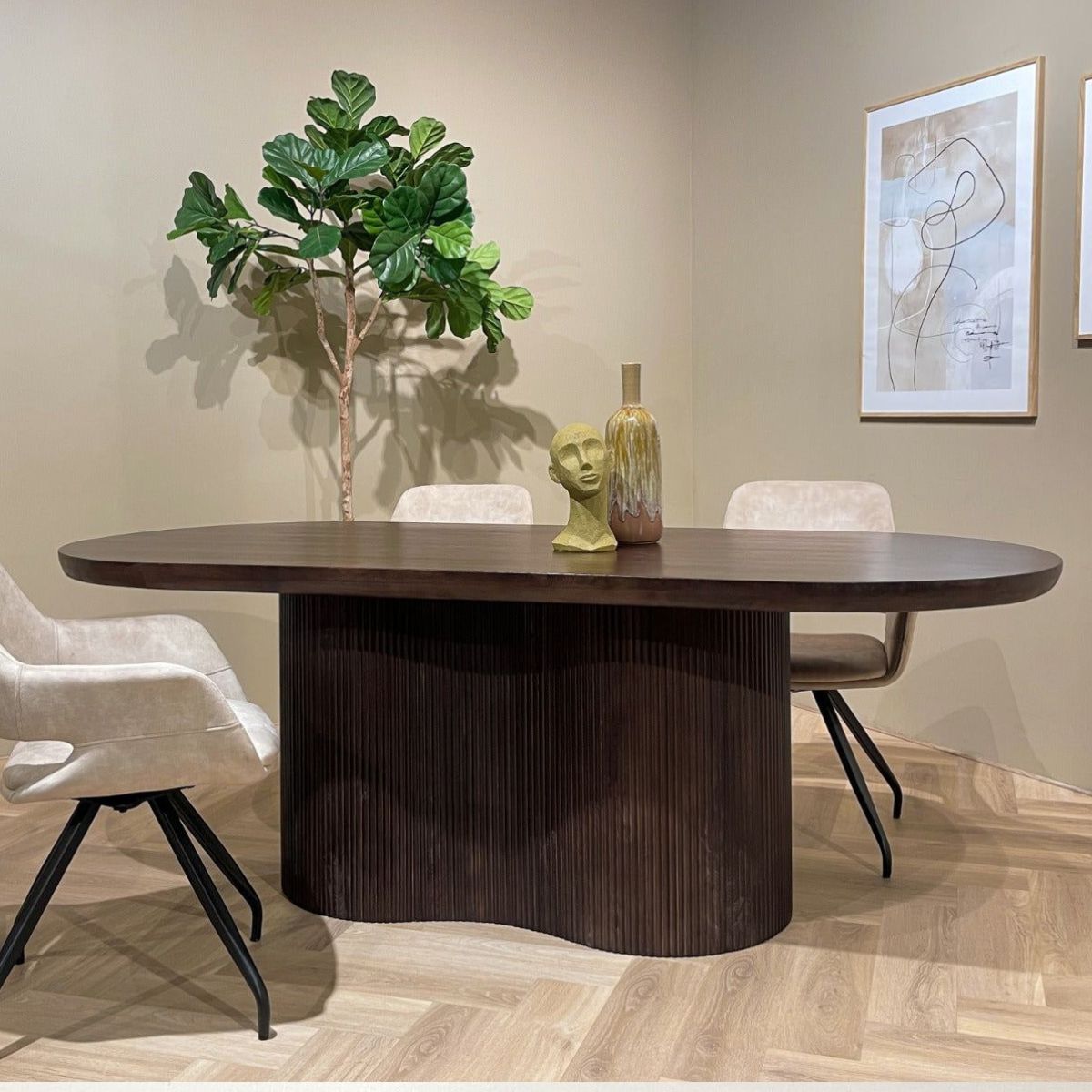 Eettafel Sevilla Ovaal | Brown