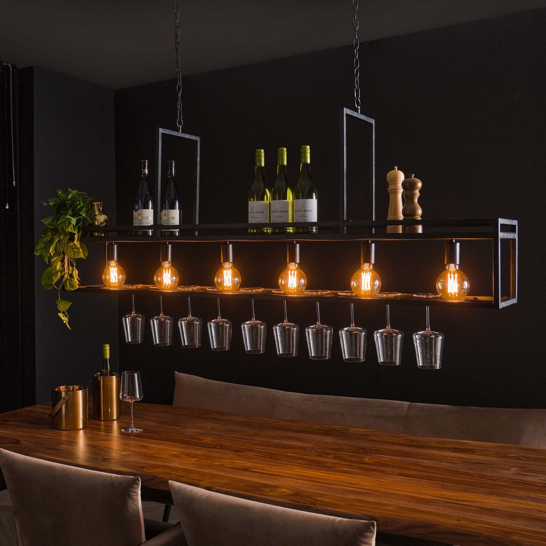 Hoe hoog hang je een hanglamp boven de eettafel?