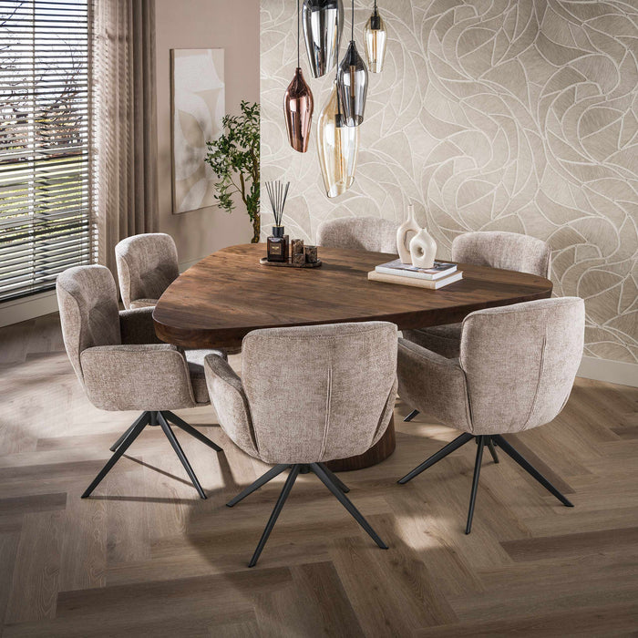 Eettafel Arcadia Triangle | Bruin