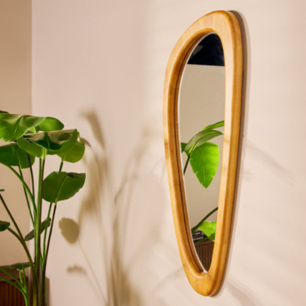 Organische Spiegel Fred – Hout 120cm